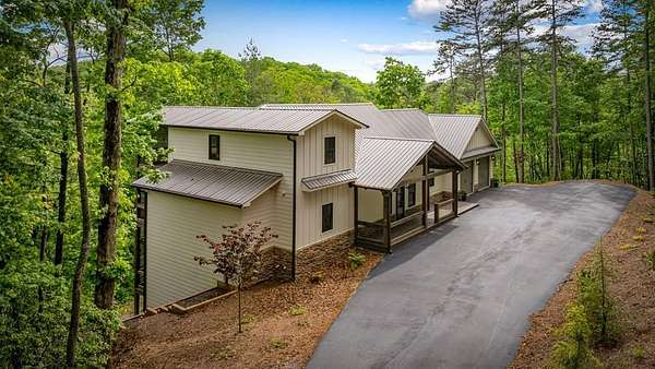 3 Acres of Land with Home for Sale in Ellijay, Georgia