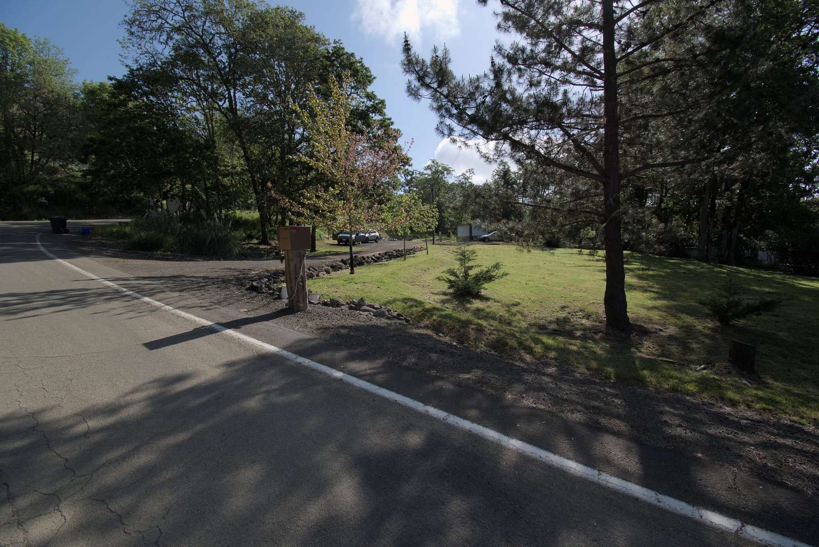 0.9 Acres of Land for Sale in Roseburg, Oregon