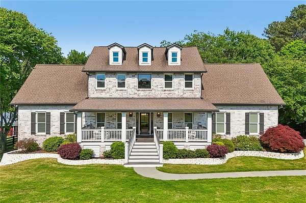 8 Acres of Land with Home for Sale in Grayson, Georgia