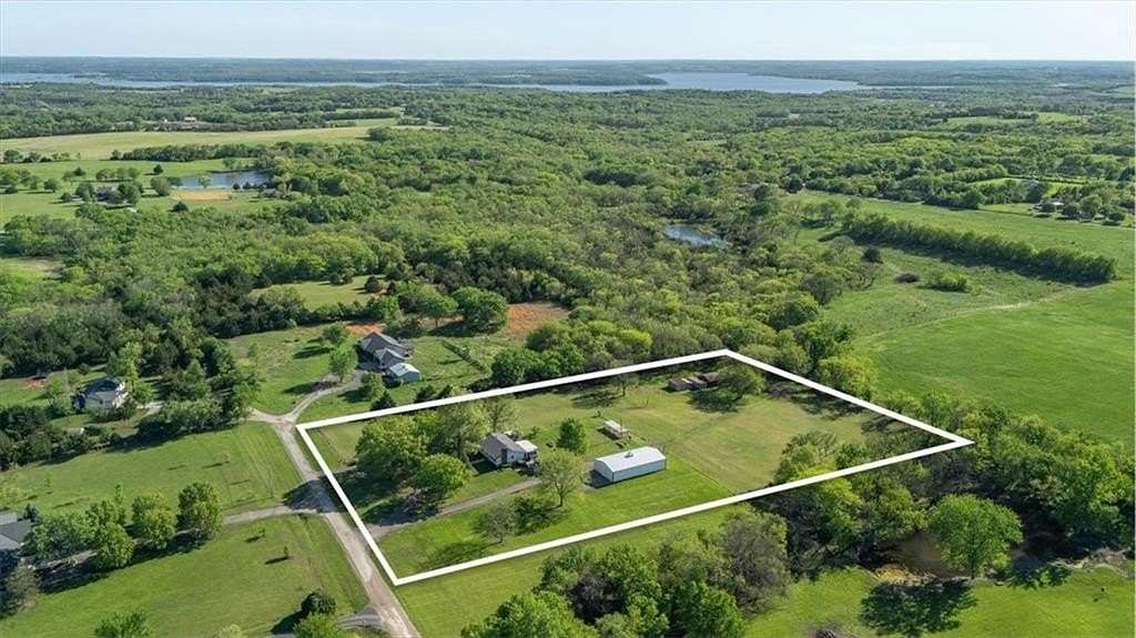 4 Acres of Land with Home for Sale in Lawrence, Kansas