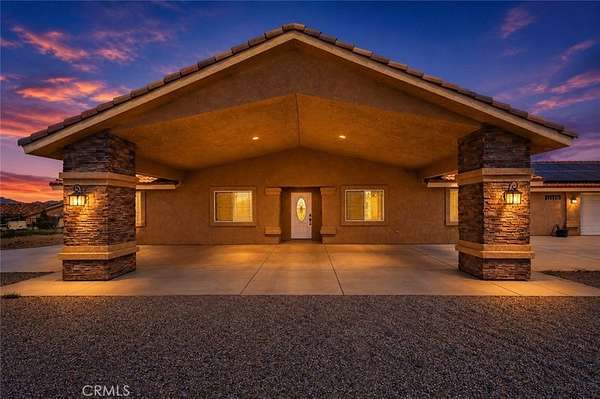 2 Acres of Land with Home for Sale in Oak Hills, California