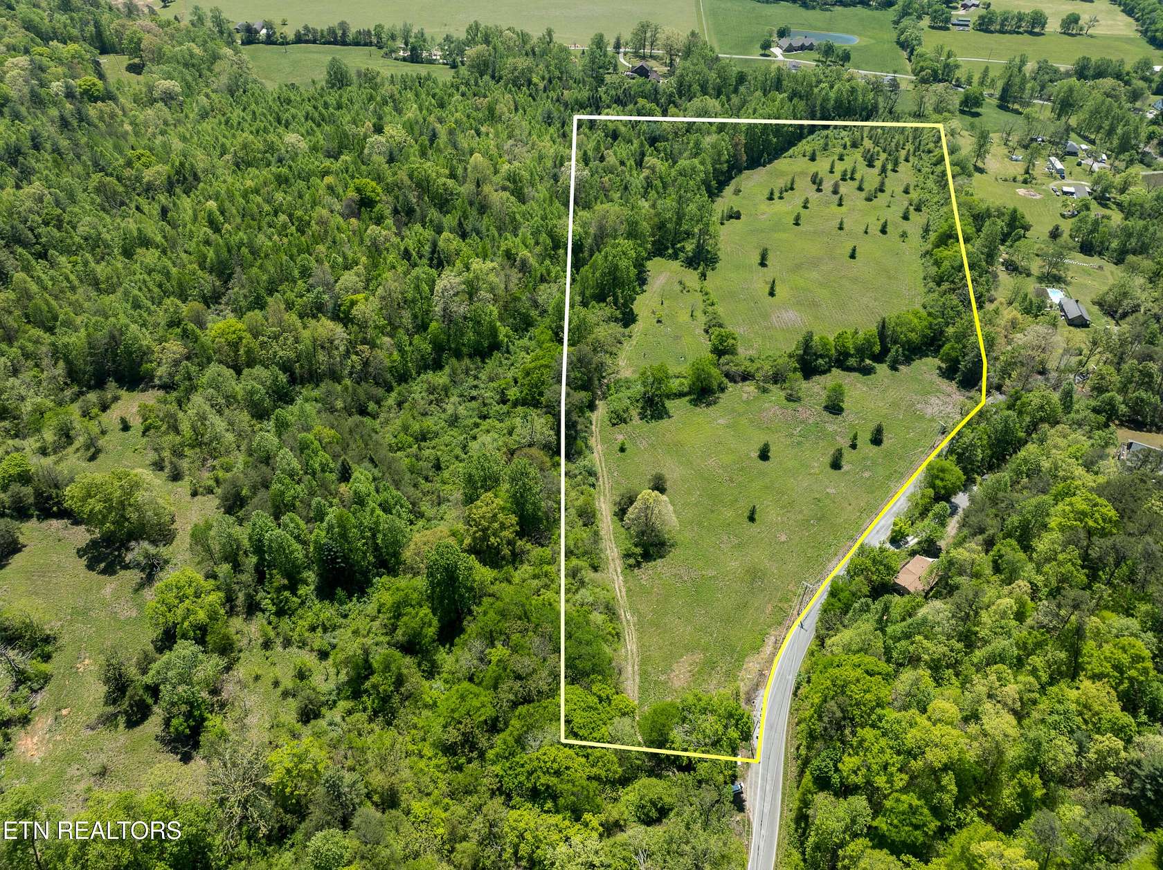 15.7 Acres of Land for Sale in Walland, Tennessee