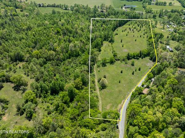 15.7 Acres of Land for Sale in Walland, Tennessee