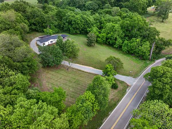 2.1 Acres of Land with Home for Sale in Columbia, Tennessee