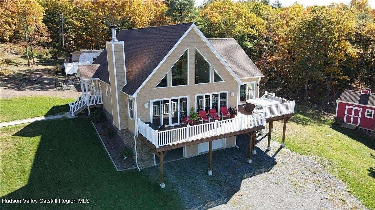 2 Acres of Land with Home for Sale in Round Top, New York