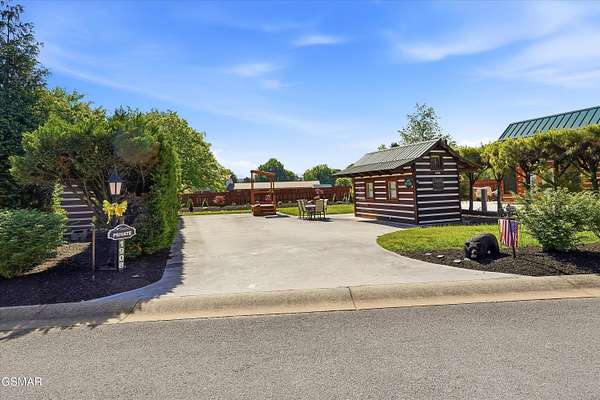 Land for Sale in Sevierville, Tennessee