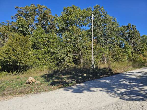 0.33 Acres of Land for Sale in Pittsburg, Missouri
