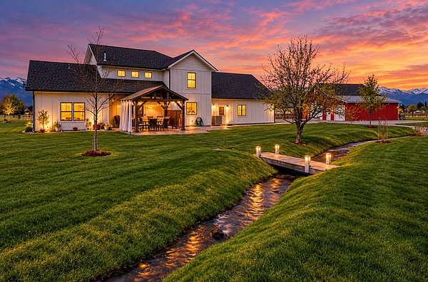 2 Acres of Land with Home for Sale in Corvallis, Montana