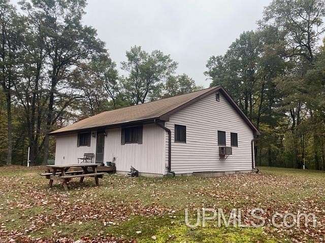 24.3 Acres of Recreational Land with Home for Sale in Dunbar Town, Wisconsin