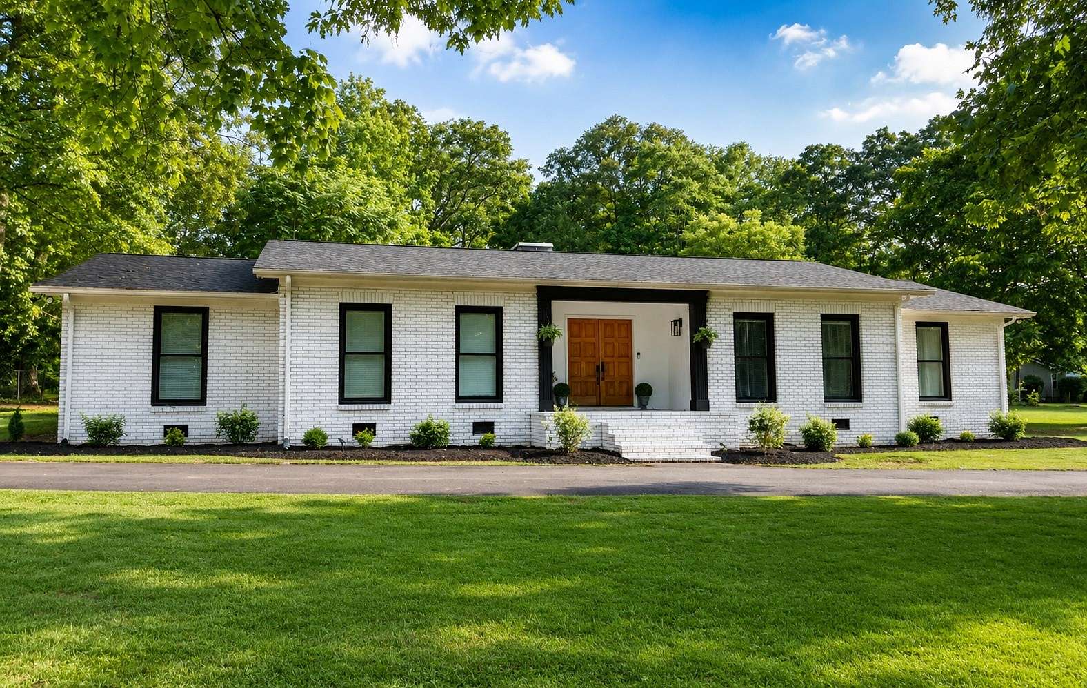 2.22 Acres of Land with Home for Sale in Smithville, Tennessee