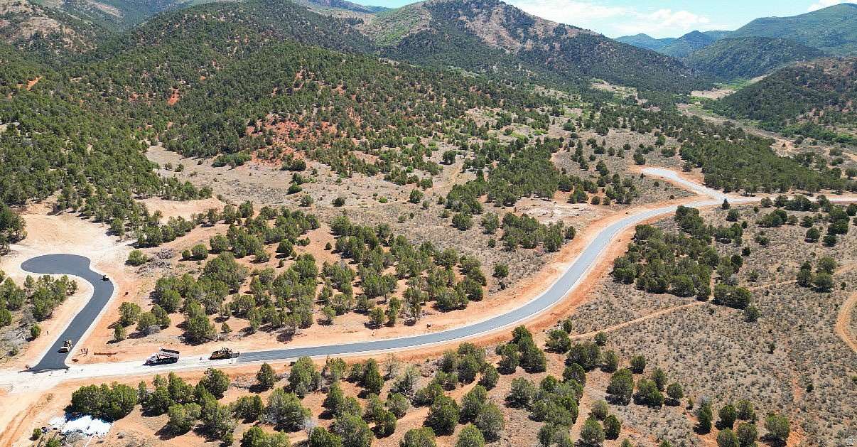 0.89 Acres of Residential Land for Sale in Birdseye, Utah