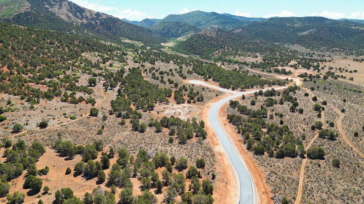 0.49 Acres of Residential Land for Sale in Birdseye, Utah
