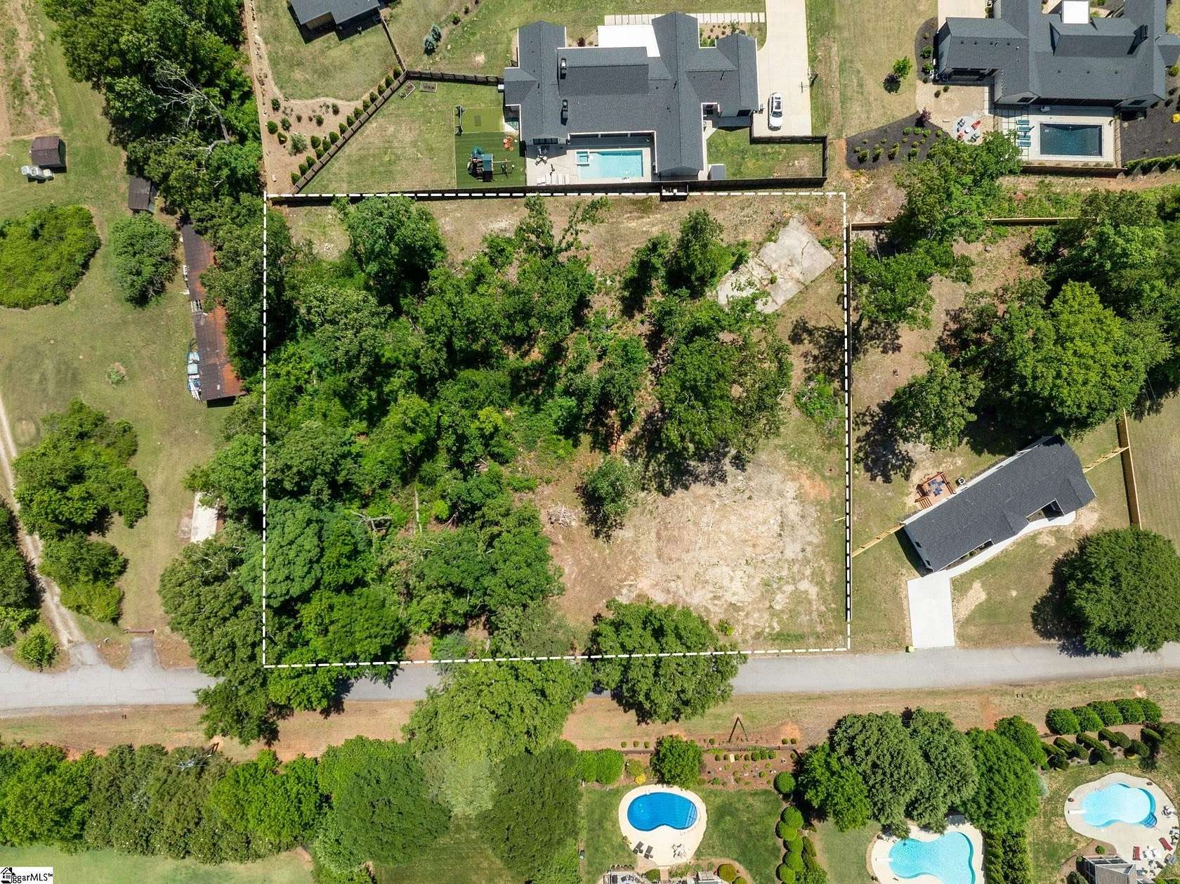 1.26 Acres of Residential Land for Sale in Simpsonville, South Carolina