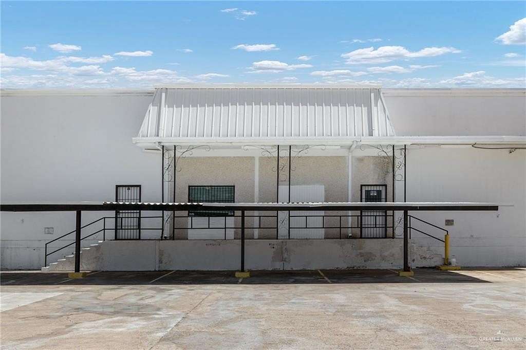 1.83 Acres of Improved Commercial Land for Sale in Pharr, Texas