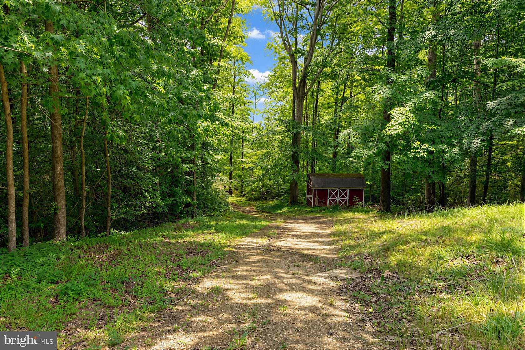 15.4 Acres of Land with Home for Sale in Mechanicsville, Maryland