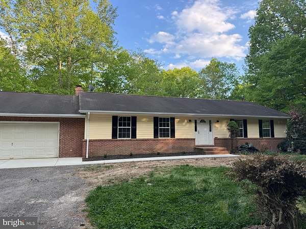 15.4 Acres of Land with Home for Sale in Mechanicsville, Maryland