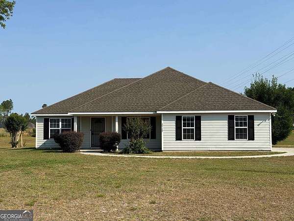 2.49 Acres of Land with Home for Sale in Valdosta, Georgia