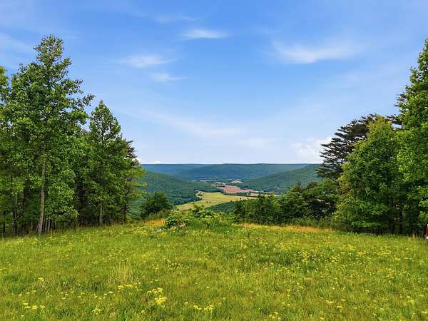 35 Acres of Recreational & Residential Land for Sale in South Pittsburg, Tennessee