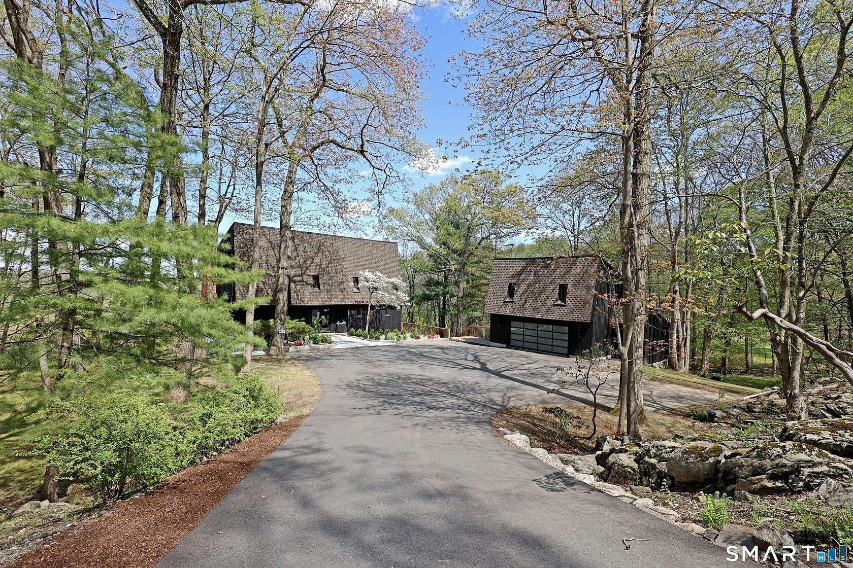 2.38 Acres of Land with Home for Sale in Ridgefield, Connecticut