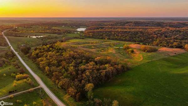 94 Acres of Land with Home for Sale in Unionville, Iowa