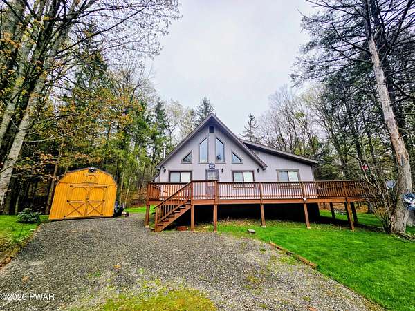 5.87 Acres of Land with Home for Sale in Newfoundland, Pennsylvania