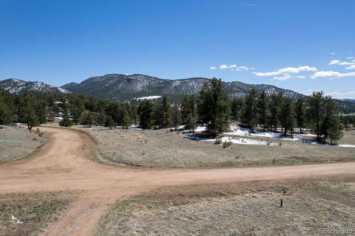 2 Acres of Residential Land for Sale in Florissant, Colorado