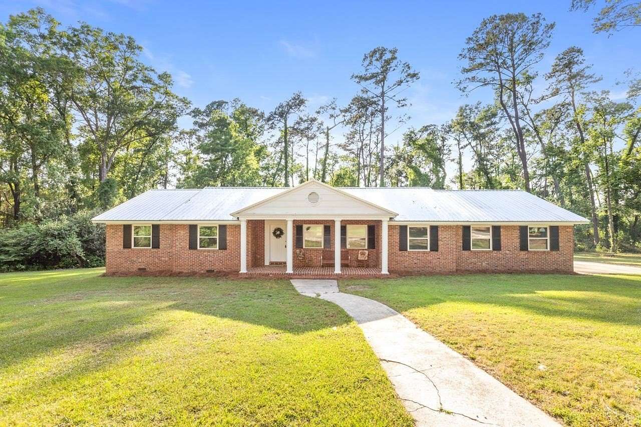 4 Acres of Land with Home for Sale in Monticello, Florida