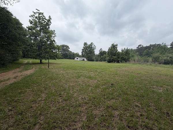 4.5 Acres of Land with Home for Sale in Cushing, Texas