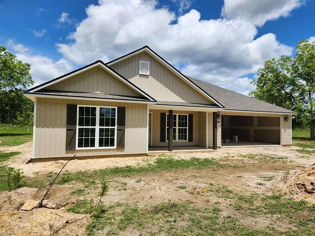 2.26 Acres of Land with Home for Sale in Naylor, Georgia