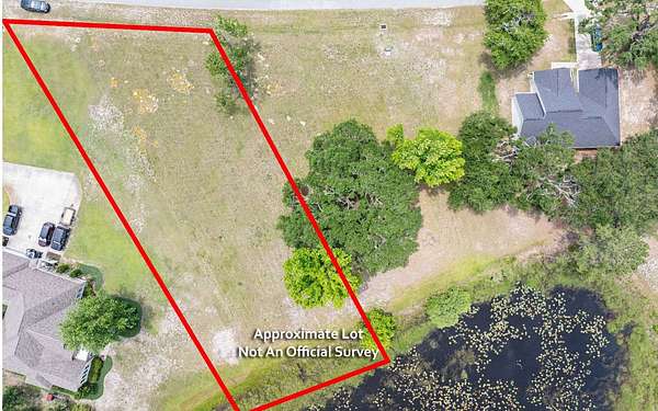 0.58 Acres of Residential Land for Sale in Live Oak, Florida