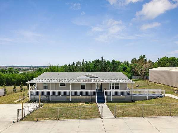 1.52 Acres of Land with Home for Sale in Clermont, Florida