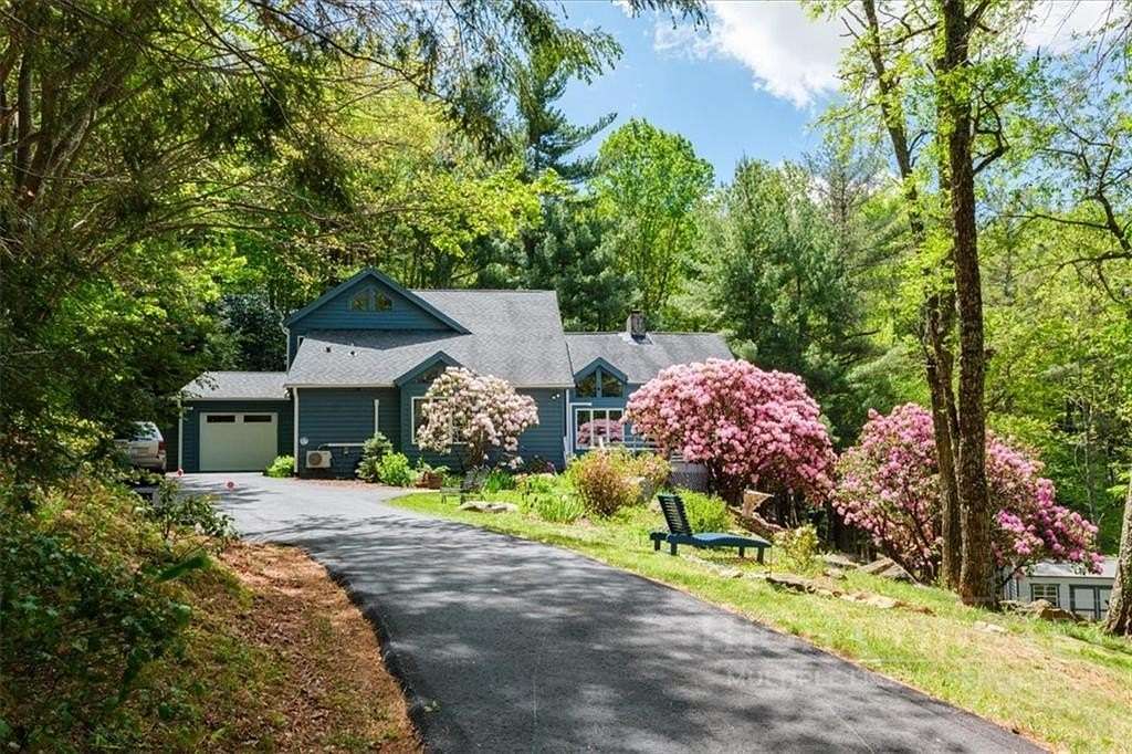 4.62 Acres of Land with Home for Sale in Sparta, North Carolina