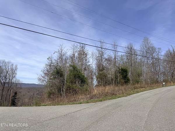 0.93 Acres of Residential Land for Sale in Speedwell, Tennessee