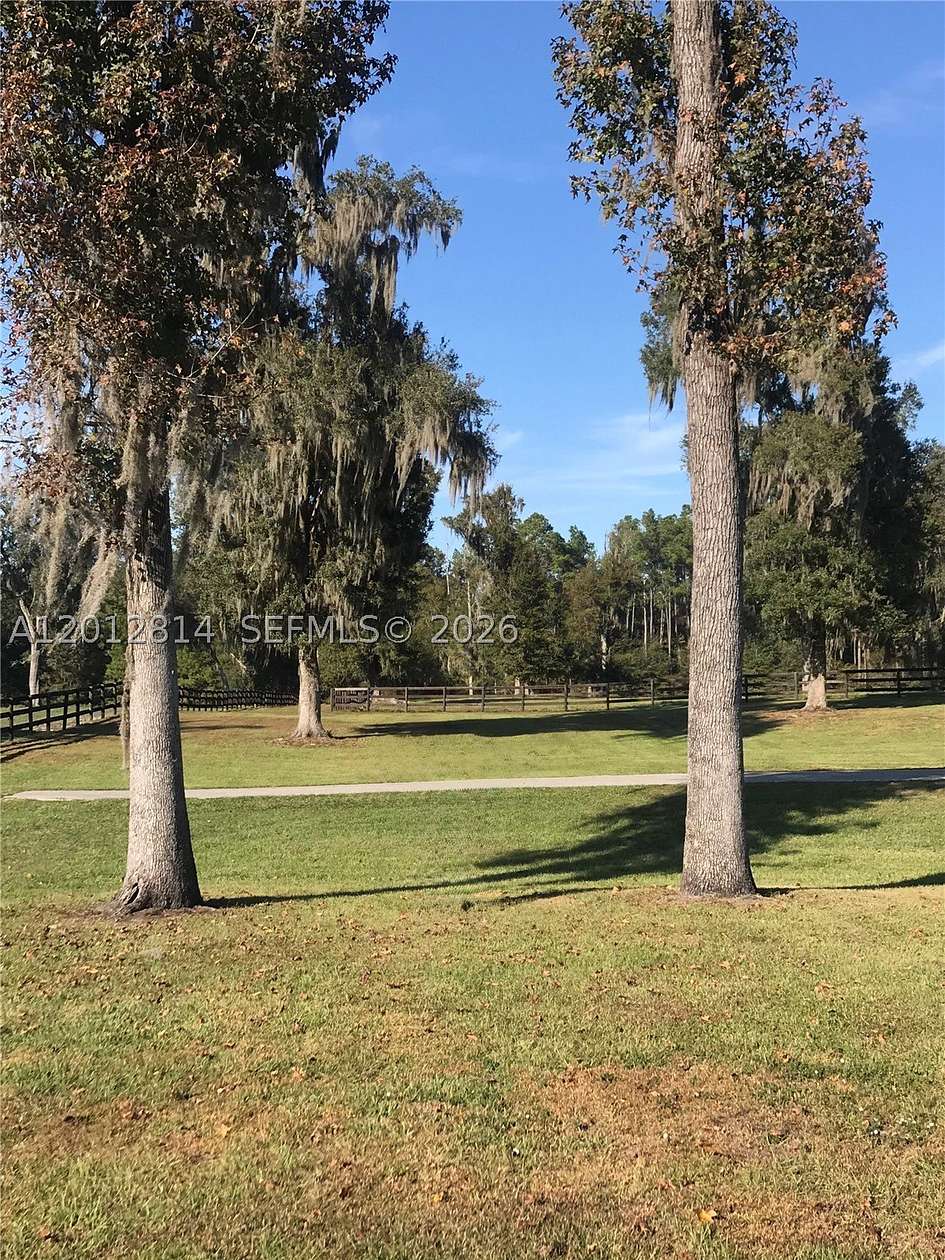 127 Acres of Land for Sale in Ocala, Florida