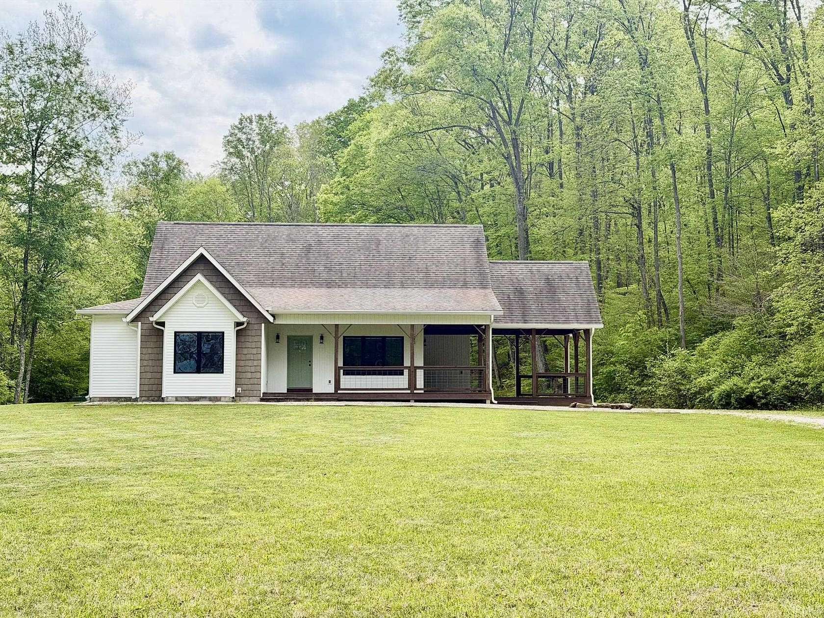5 Acres of Land with Home for Sale in Nashville, Indiana
