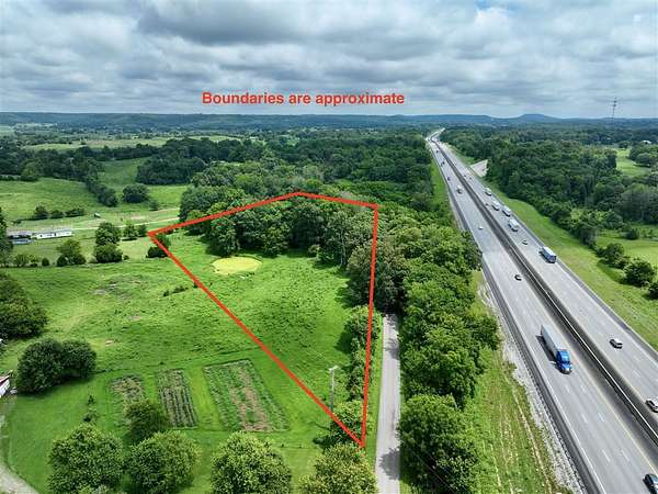 5 Acres of Residential Land for Sale in Smiths Grove, Kentucky