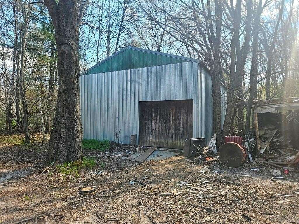 3.9 Acres of Residential Land for Sale in Mauston, Wisconsin