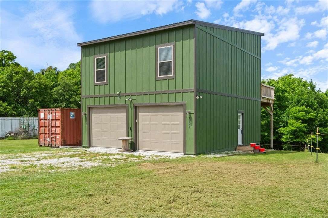 4.59 Acres of Land with Home for Sale in Siloam Springs, Arkansas