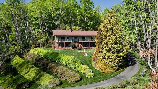 4.1 Acres of Land with Home for Sale in Franklin, North Carolina