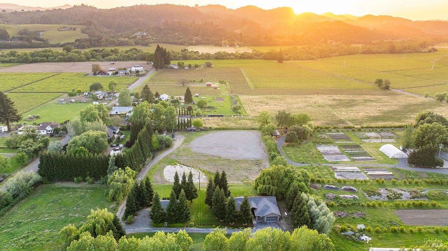 4.59 Acres of Land with Home for Sale in Healdsburg, California
