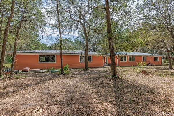 5 Acres of Land with Home for Sale in Crystal River, Florida