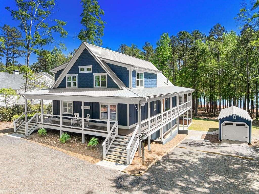 1.53 Acres of Land with Home for Sale in Martin, Georgia