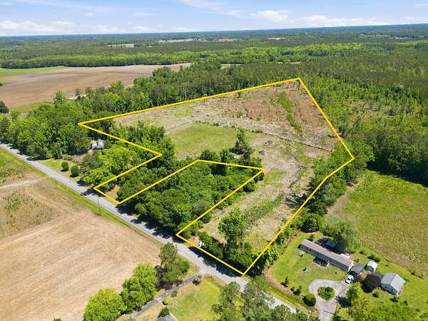 21.9 Acres of Recreational & Residential Land for Sale in Loris, South Carolina