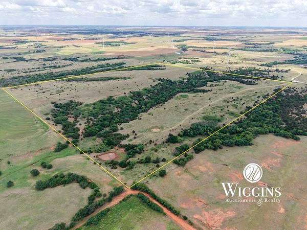 152 Acres of Land for Auction in Enid, Oklahoma