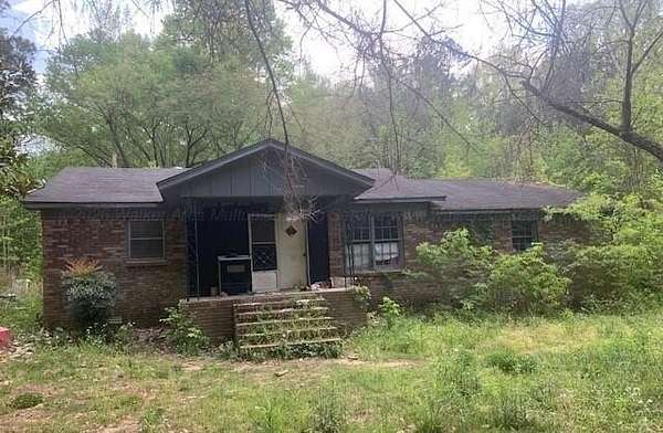 4 Acres of Residential Land for Sale in Guin, Alabama