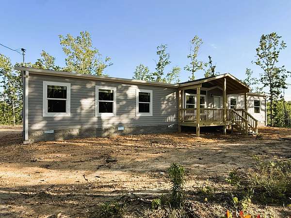 2 Acres of Land with Home for Sale in Hohenwald, Tennessee