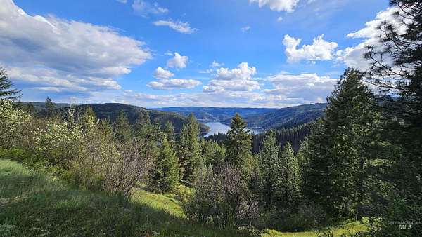 334 Acres of Recreational Land for Sale in Lenore, Idaho