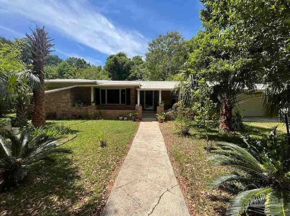 4.3 Acres of Land with Home for Sale in Pensacola, Florida