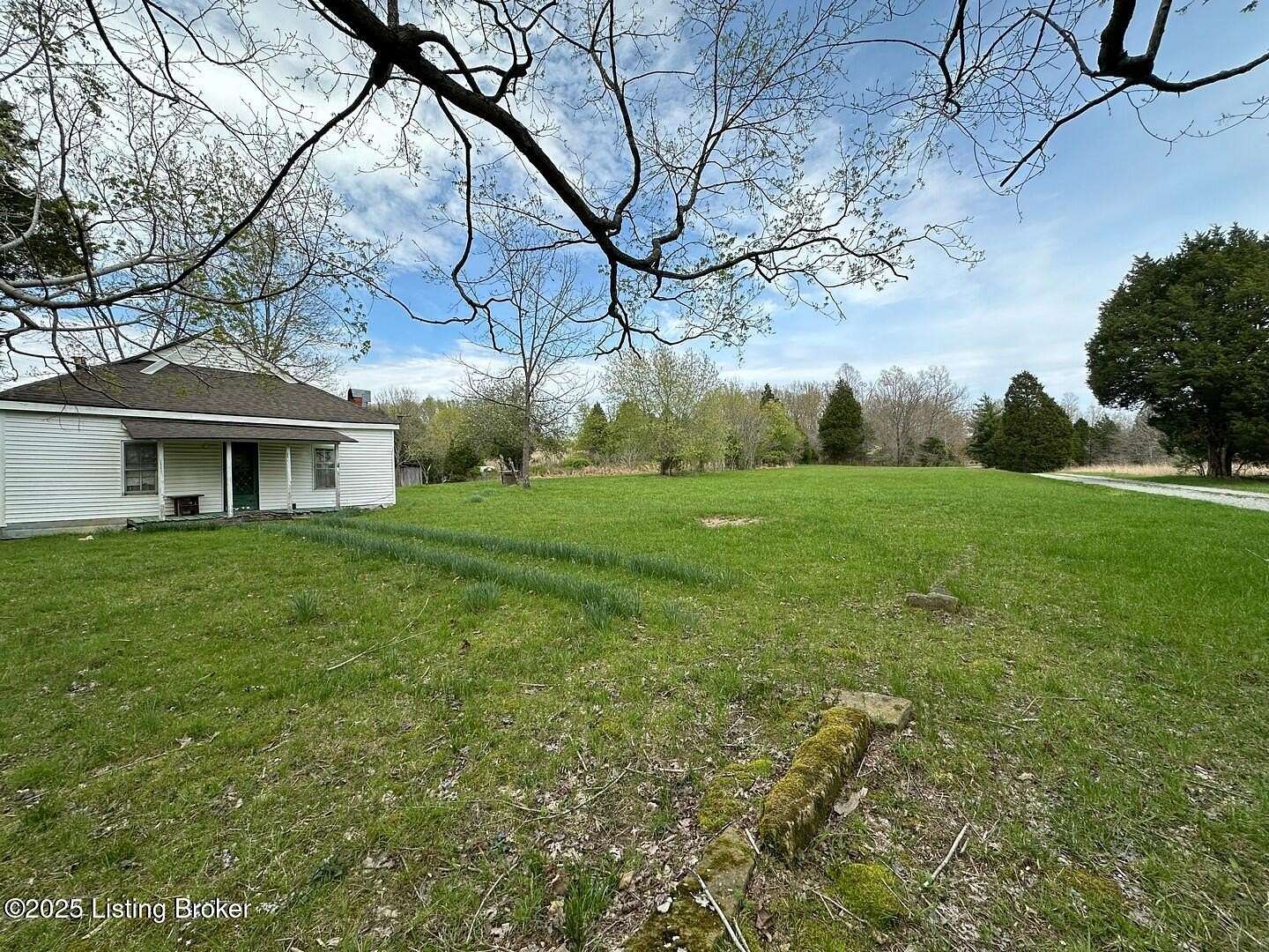 151 Acres of Land for Sale in Olaton, Kentucky