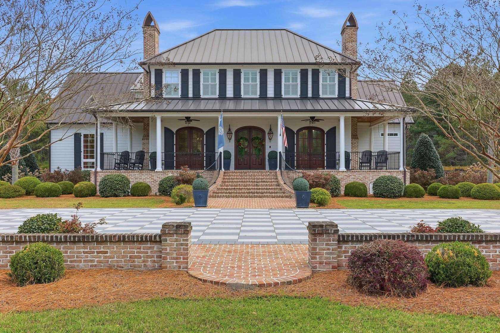 26.4 Acres of Land with Home for Sale in Kingstree, South Carolina